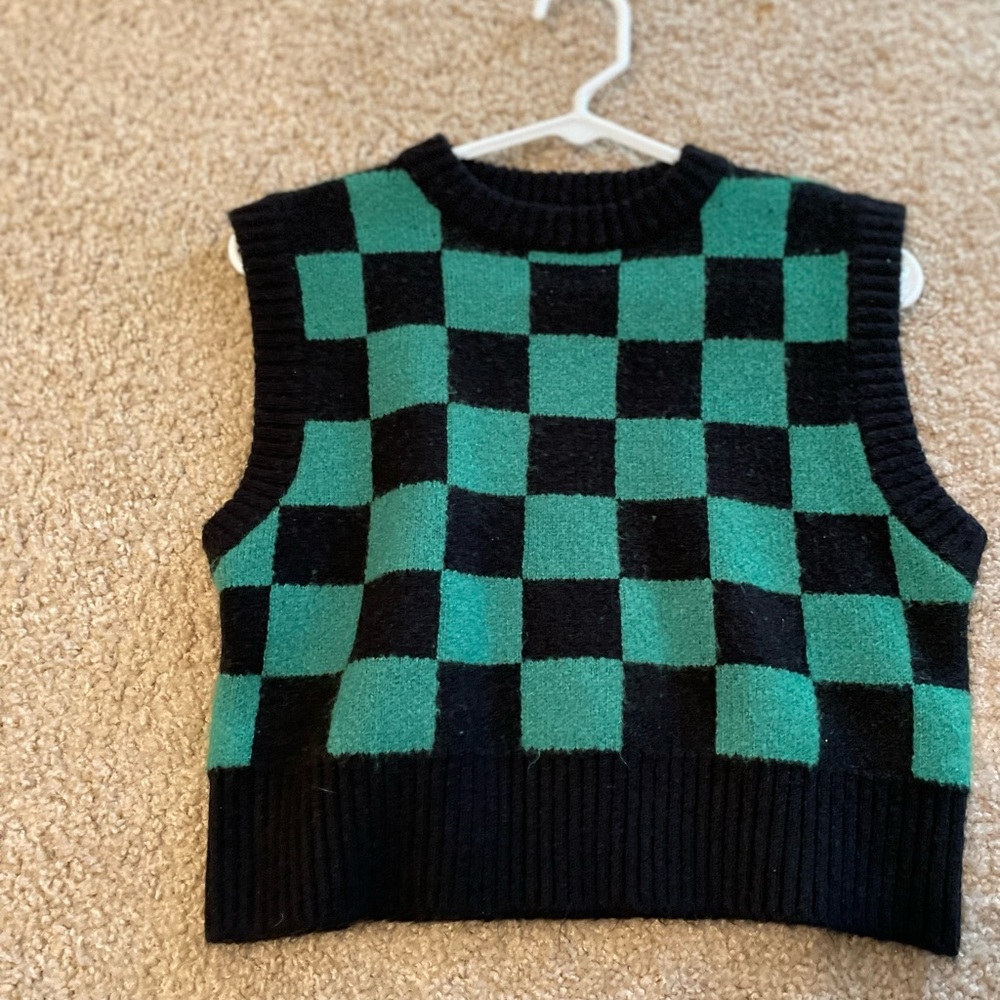 Nice complimentary vests, never worn